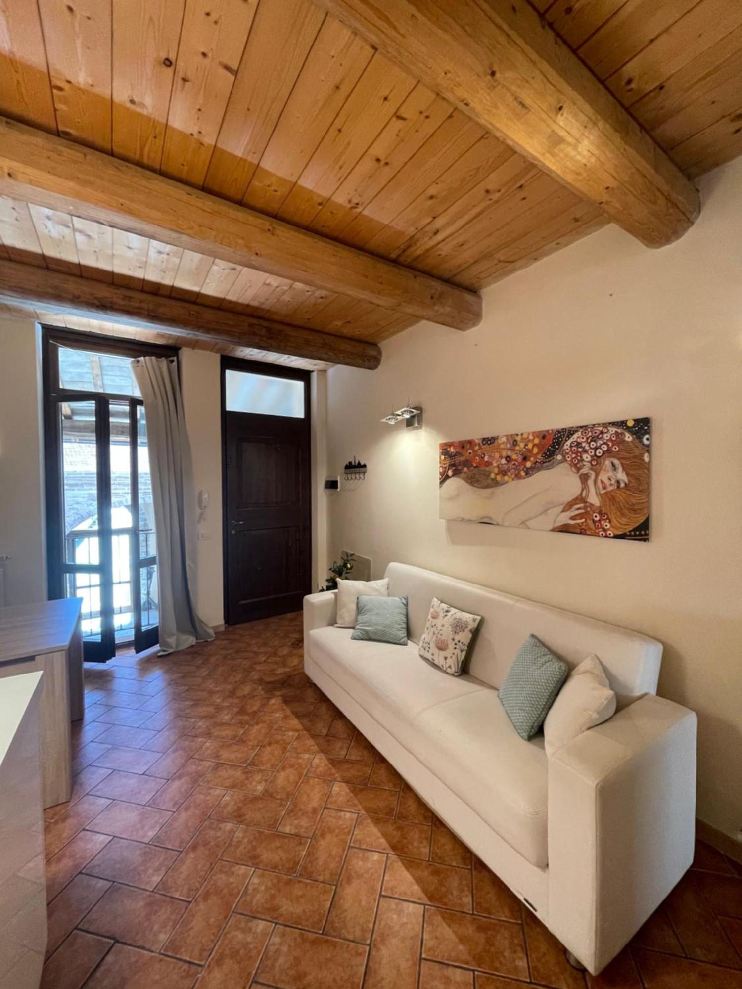 Il Borghetto Medievale Suite Fabriano Eksteriør bilde